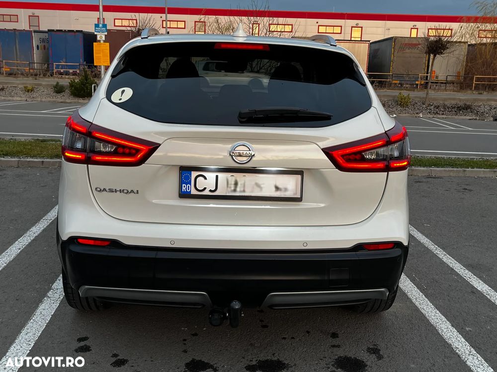 Nissan Qashqai 1.6 DCI Start/Stop Tekna - 18