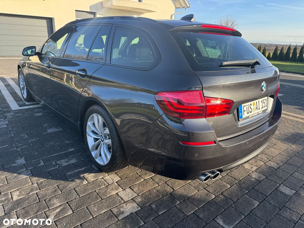 BMW Seria 5 520d xDrive Luxury Line - 6
