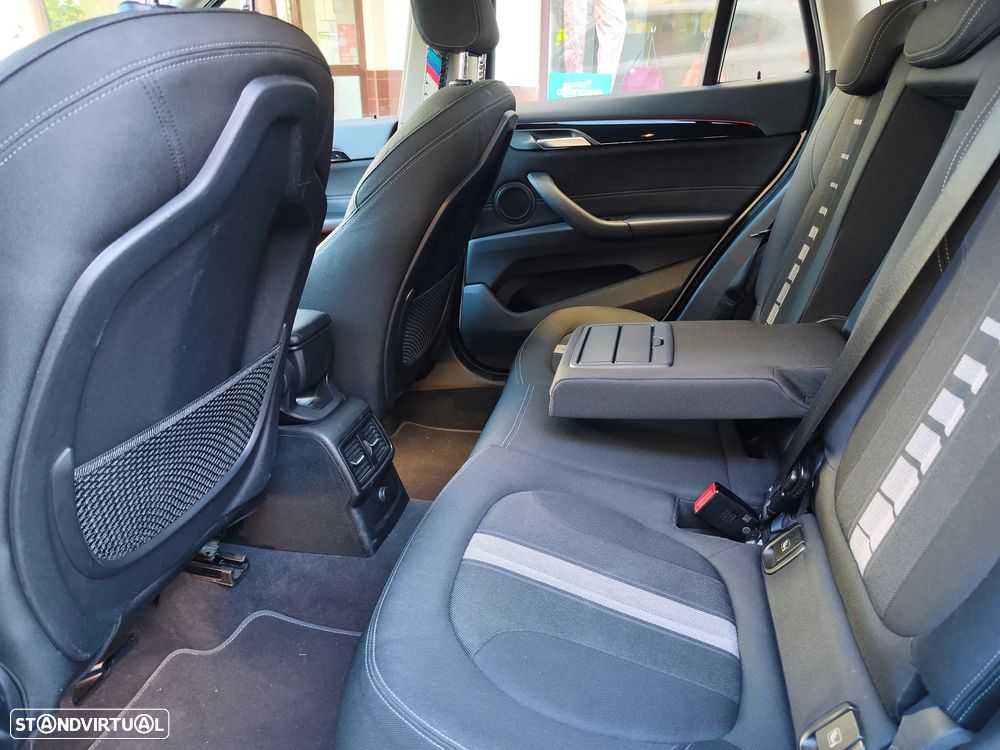 BMW X1 20 d xDrive Line Sport - 6