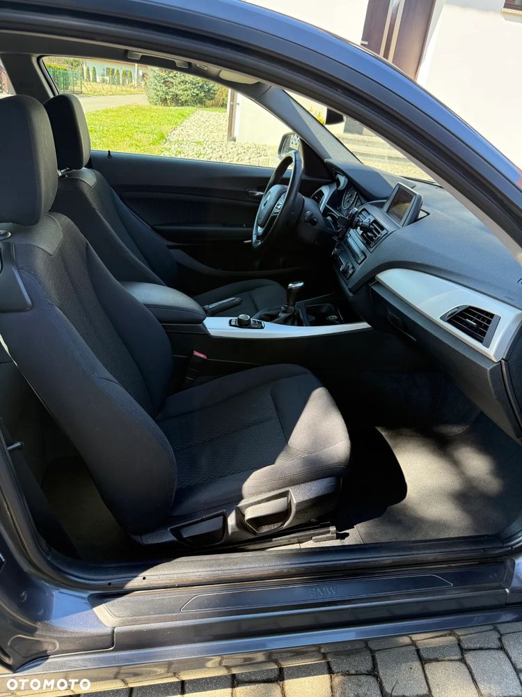 BMW Seria 1 114i - 25