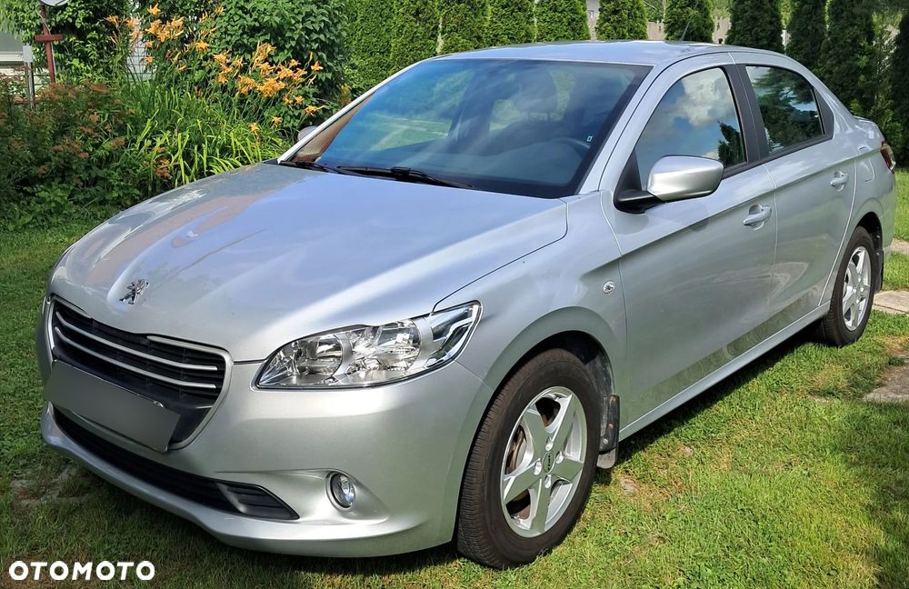 Peugeot 301 1.2 VTi/Pure Tech Active - 1