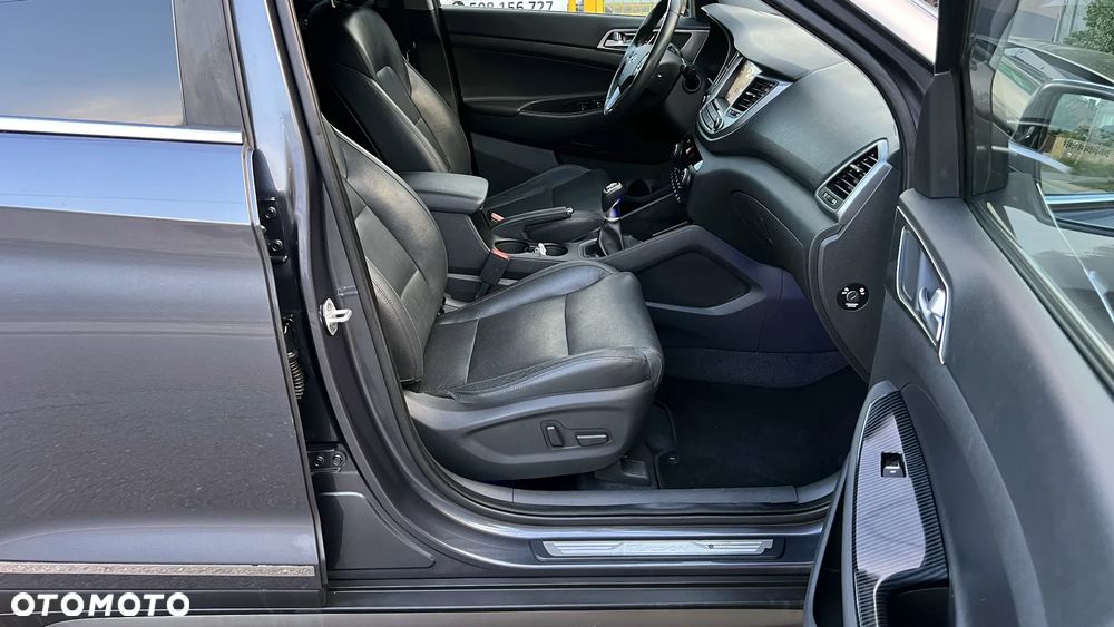 Hyundai Tucson 1.6 Turbo 4WD Premium - 23