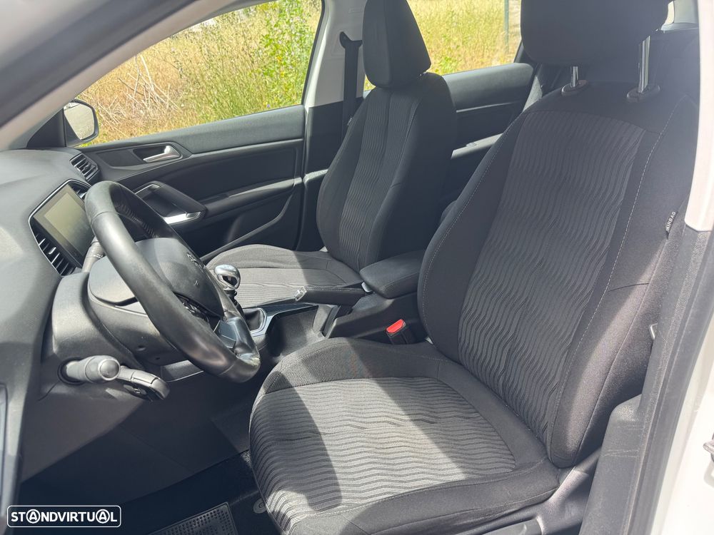 Peugeot 308 SW 1.6 BlueHDi Active - 15