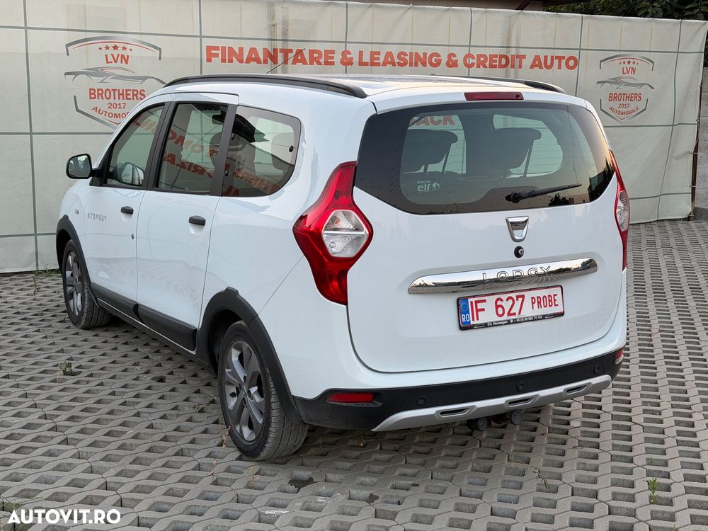 Dacia Lodgy 1.5 dCi 109 CP Stepway - 4