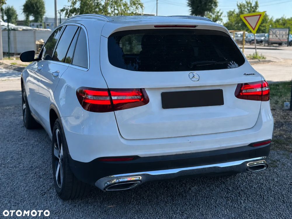 Mercedes-Benz GLC 300 4-Matic - 7