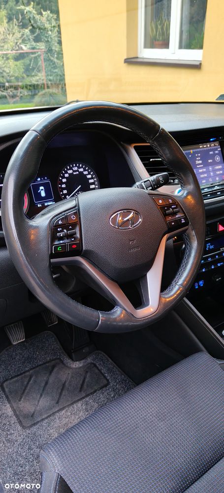 Hyundai Tucson blue 1.7 CRDi 2WD Advantage - 12