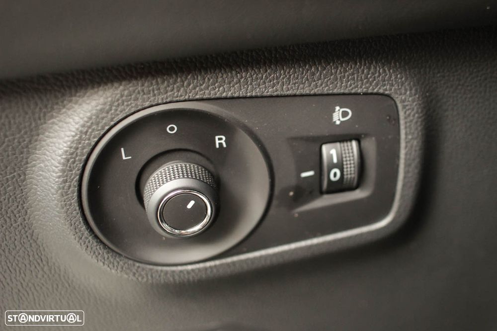 MG ZS Standard Comfort - 11