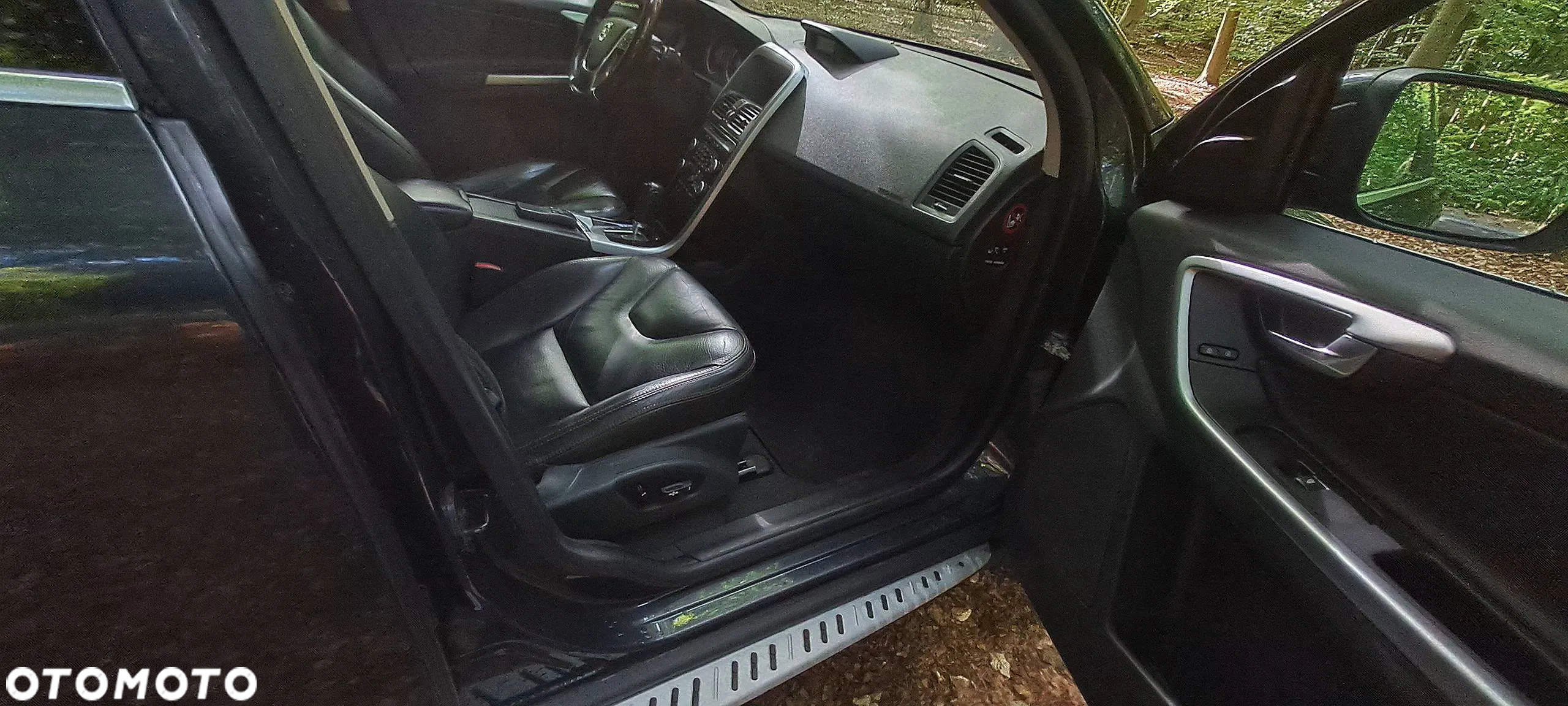 Volvo XC 60 - 35