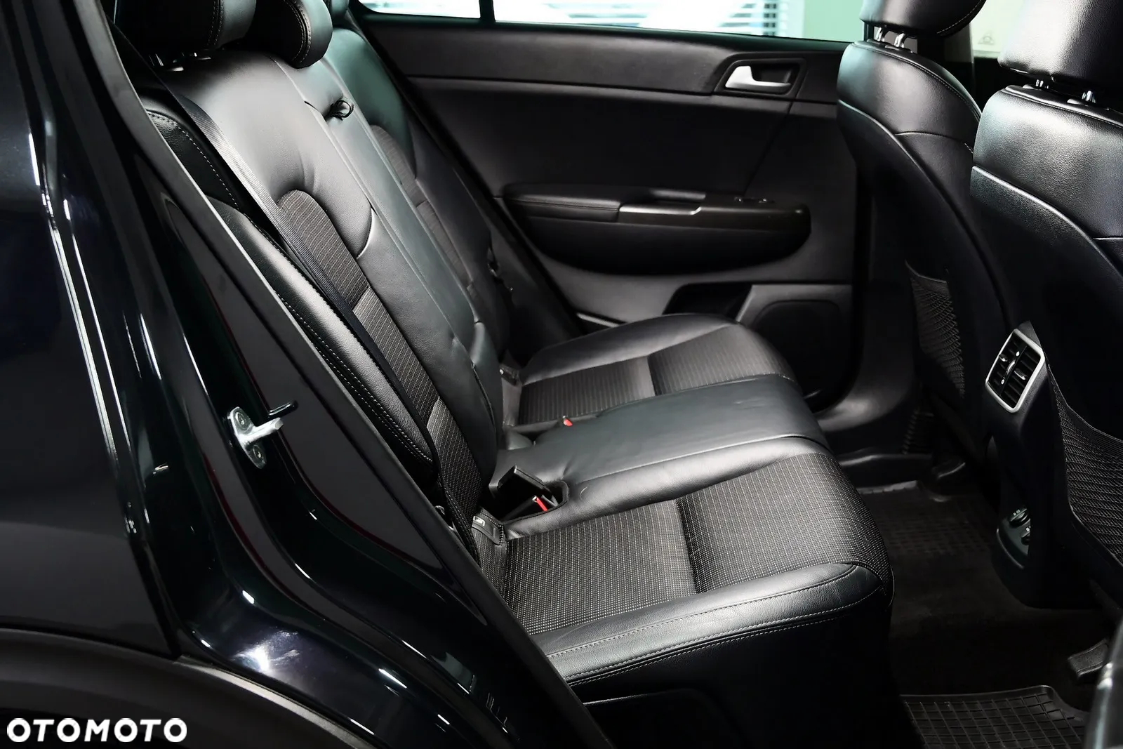 Kia Sportage - 23