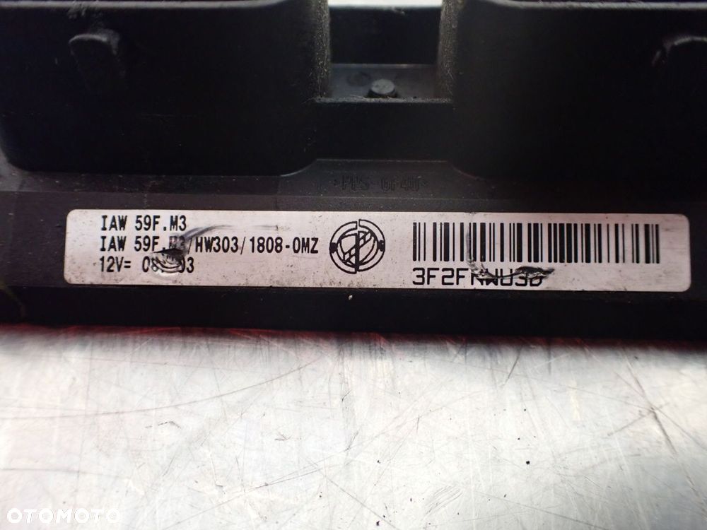 KOMPUTER SILNIKA FIAT PUNTO II 1.2 55181132 - 8