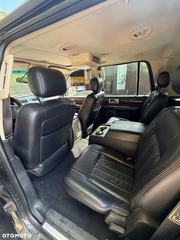 Lincoln Navigator 5.4 4WD - 30