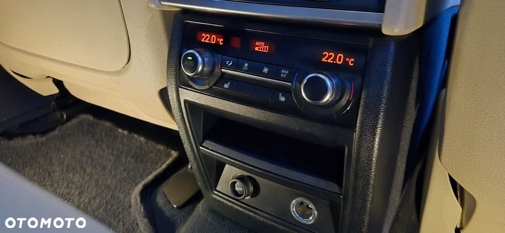 BMW X6 xDrive35i - 12