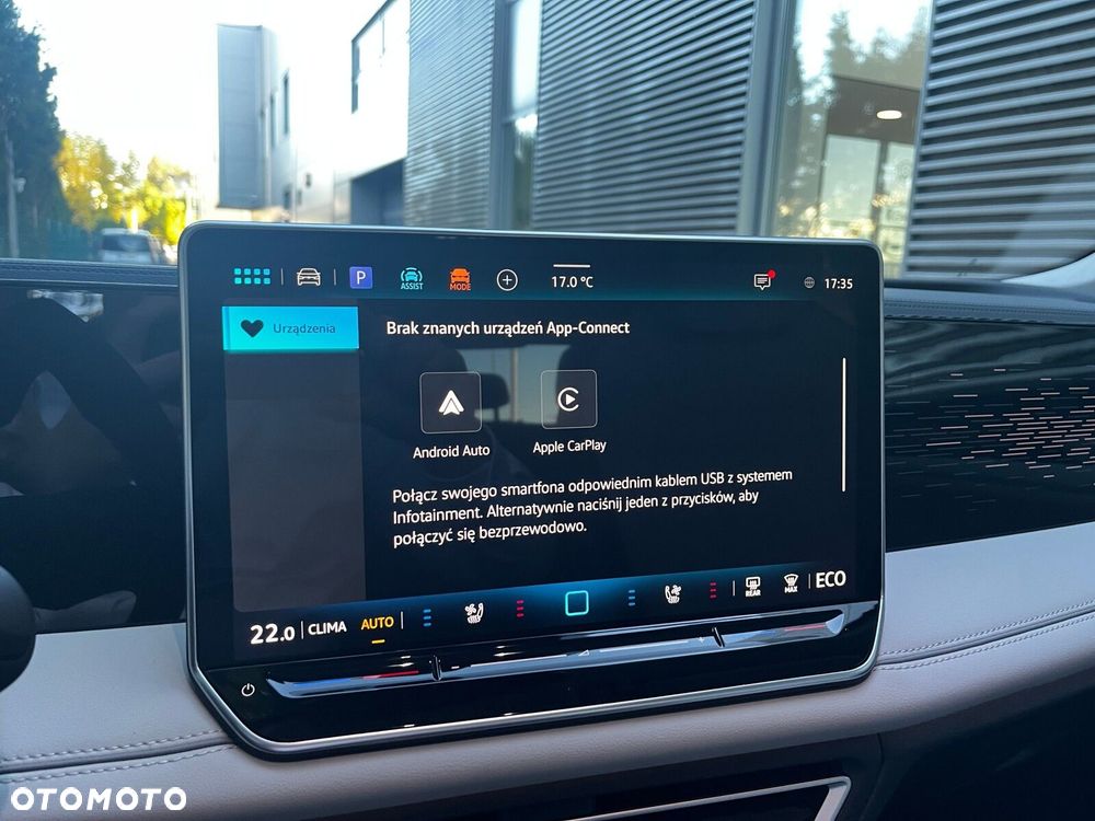 Volkswagen Tiguan - 19