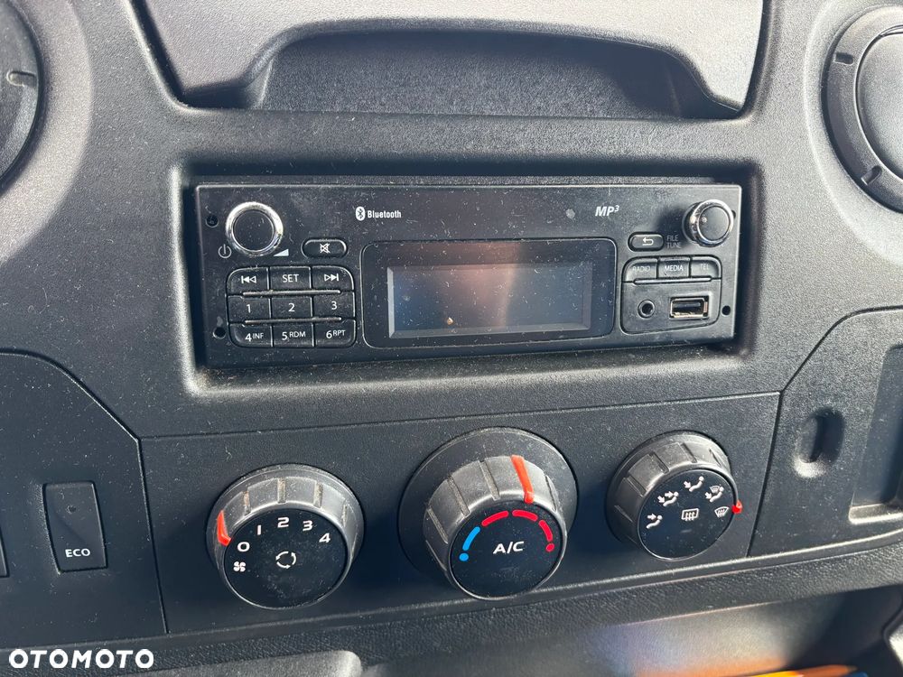 Renault Master III - 7