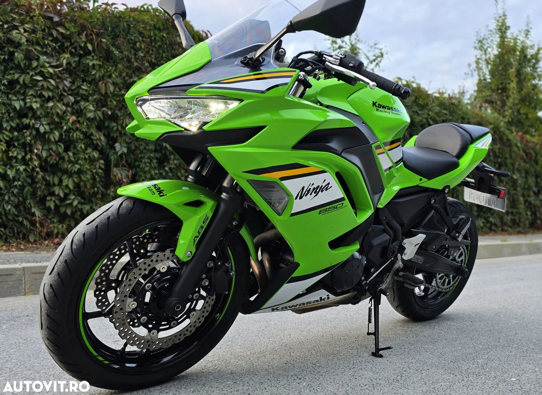 Kawasaki Ninja 650 - 2