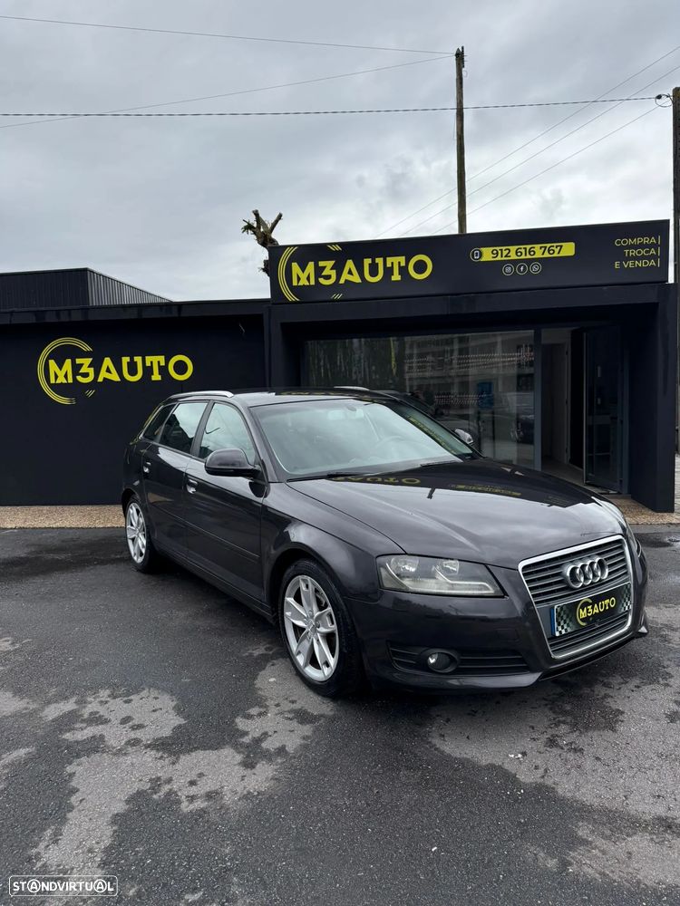Audi A3 Sportback 2.0 TDi Ambiente - 2