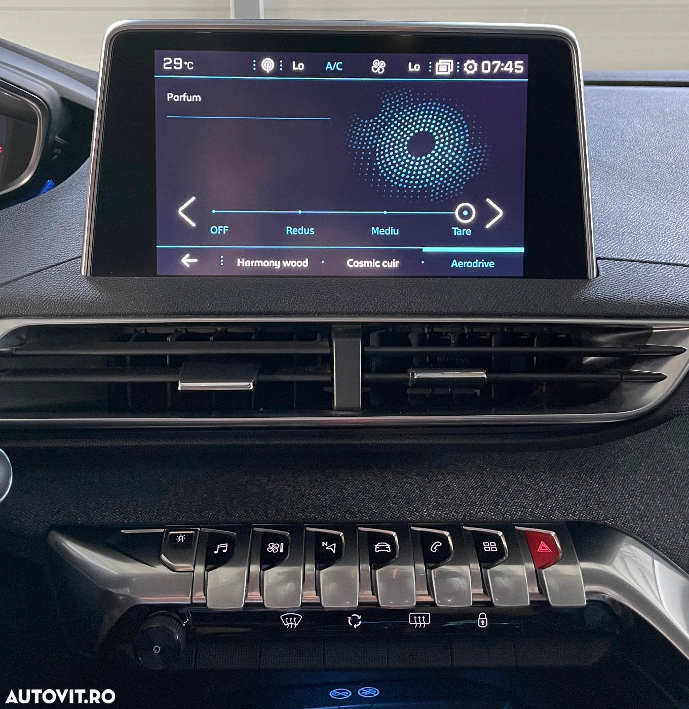 Peugeot 3008 1.2 PureTech S&S EAT8 Allure - 30