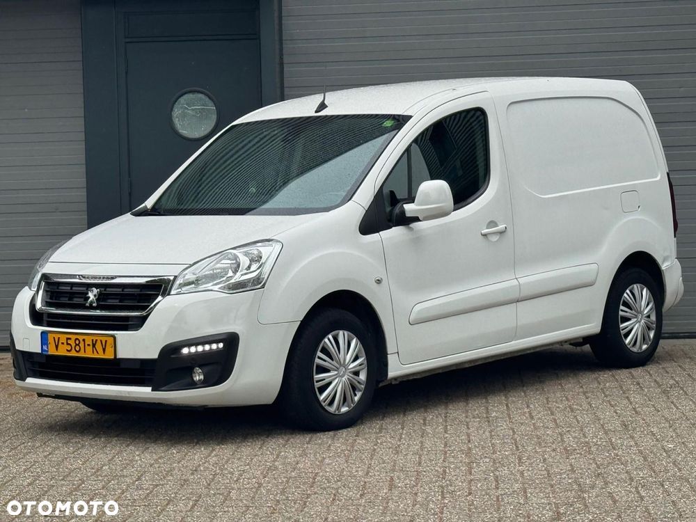 Peugeot Partner AUTOMAT 2018 F-Vat23% kamera - 2