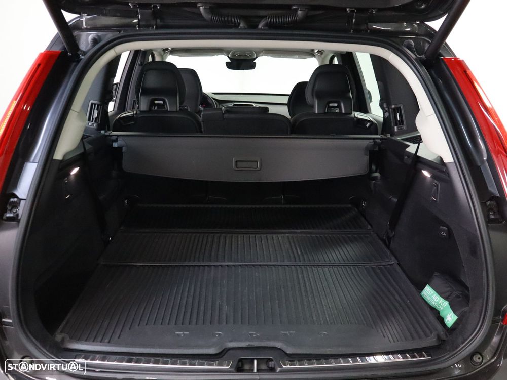 Volvo XC 90 2.0 T8 PHEV Core AWD - 27