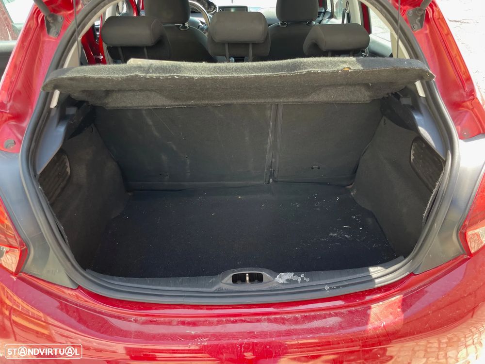 Peugeot 208 1.6 BlueHDi Style - 10