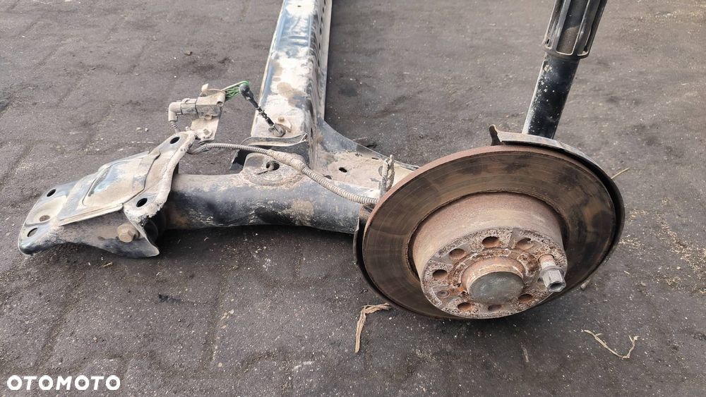 BELKA / SANKI TYŁ SEAT LEON III LIFT 5Q0501115 - 5