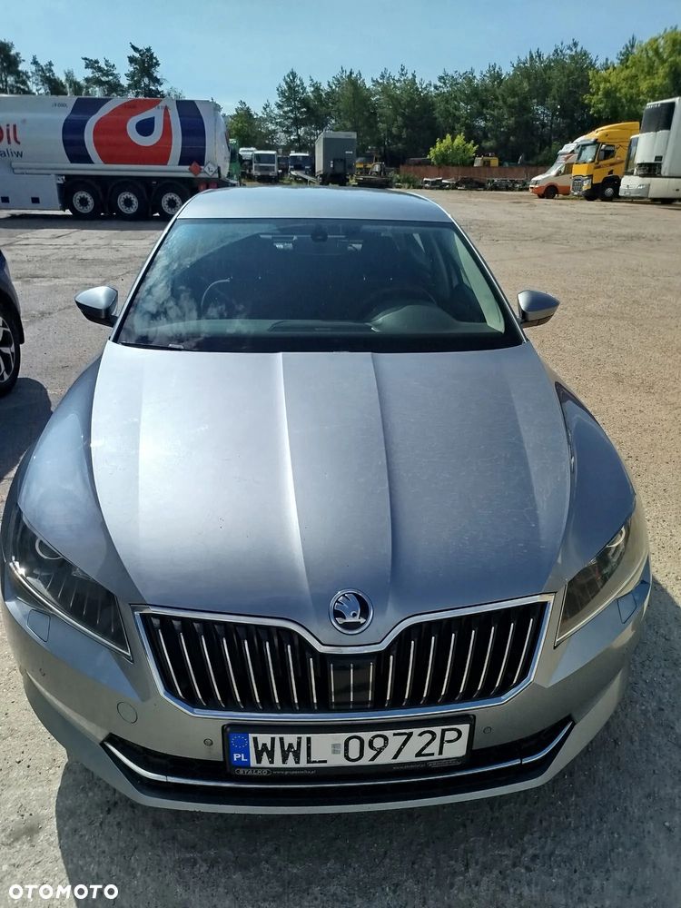 Skoda Superb 1.6 TDI Ambition - 11