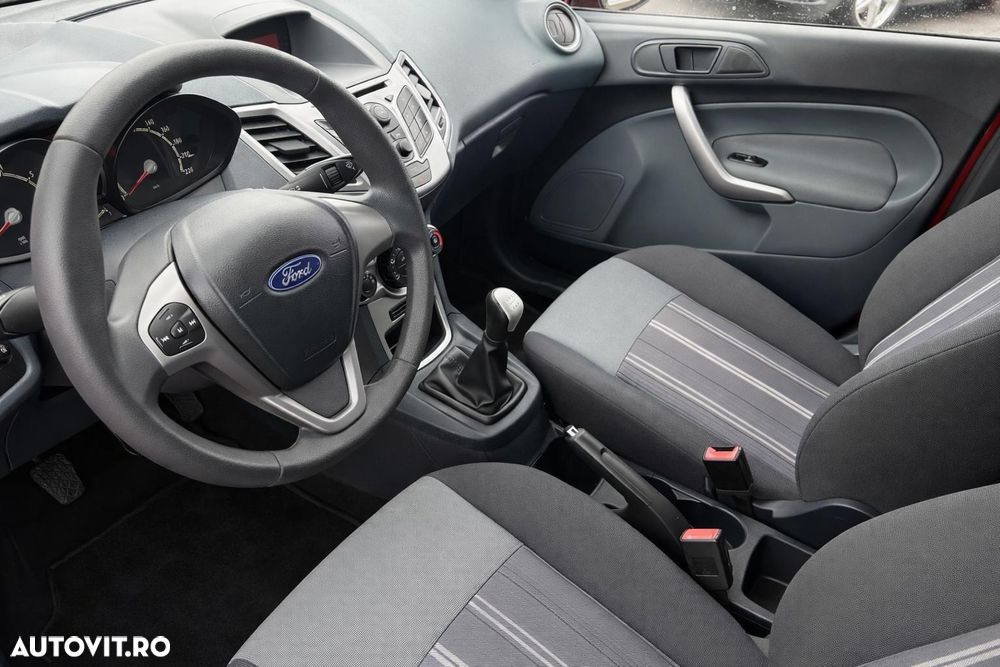 Ford Fiesta 1.25i Trend - 6