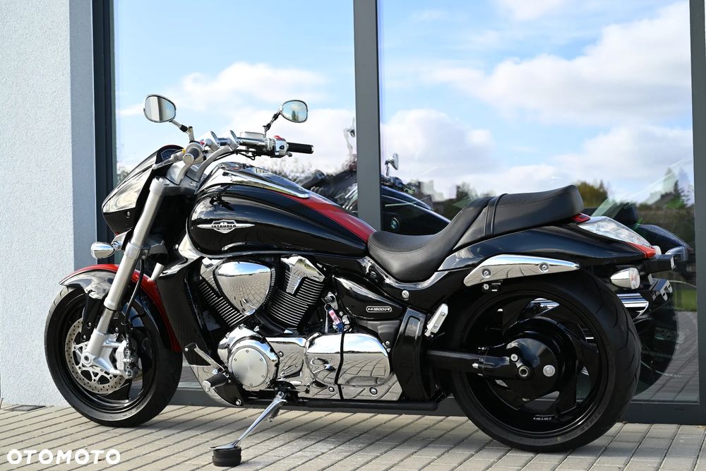 Suzuki Intruder - 40