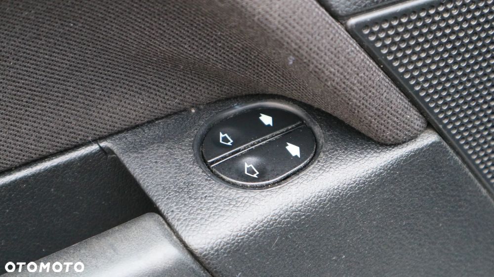 Ford Fiesta 1.25 - 28