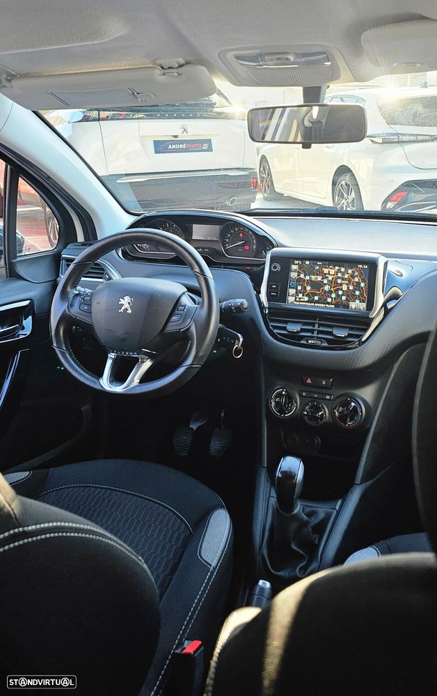 Peugeot 208 PureTech 82 Start & Stop Style - 8