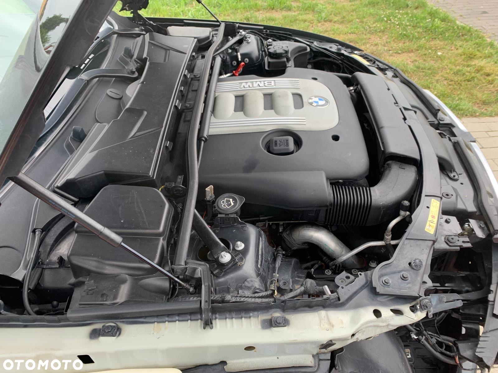 BMW Seria 3 325d DPF Cabrio - 22