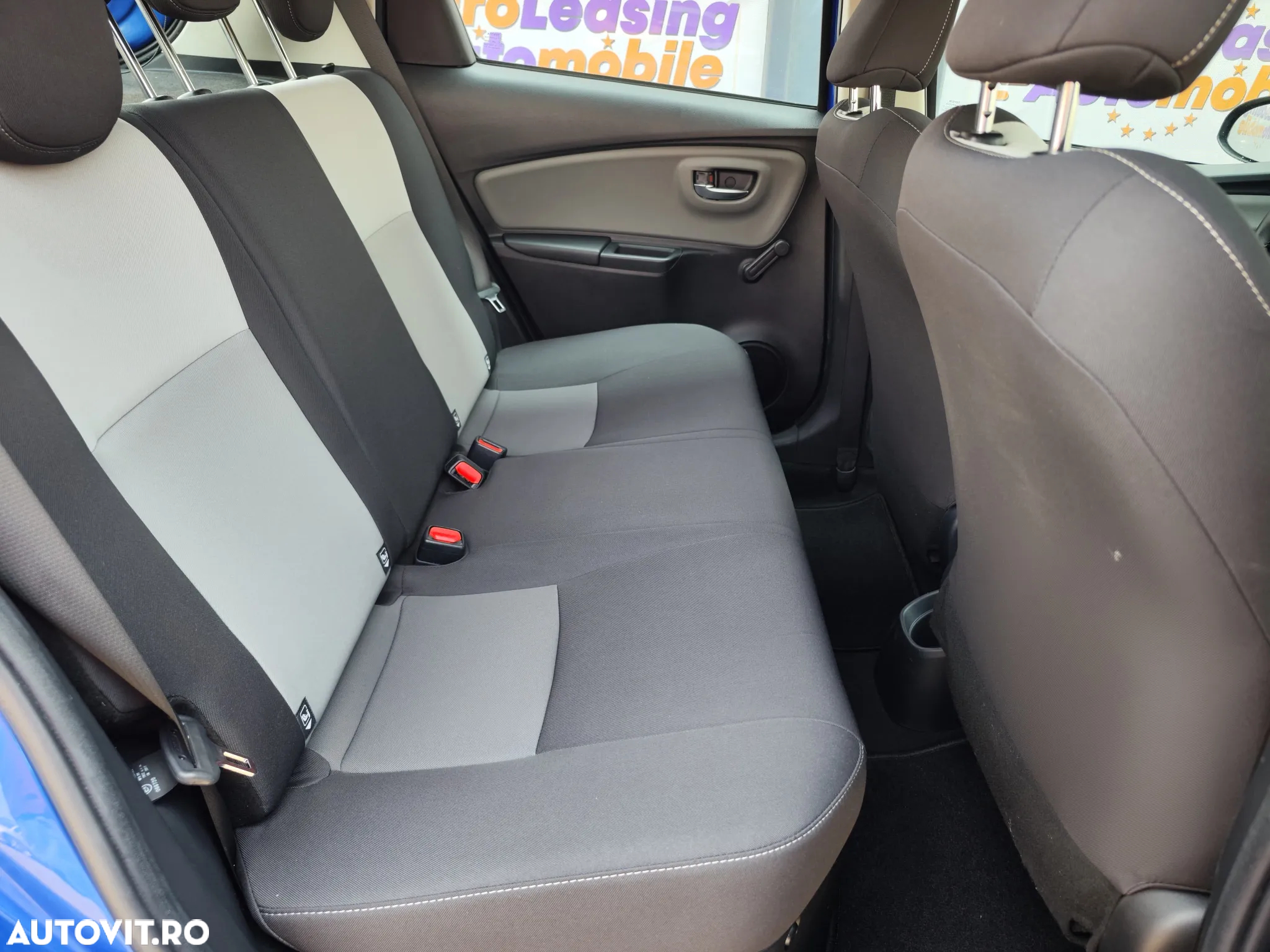 Toyota Yaris 1.5 VVT-i HSD Active - 15