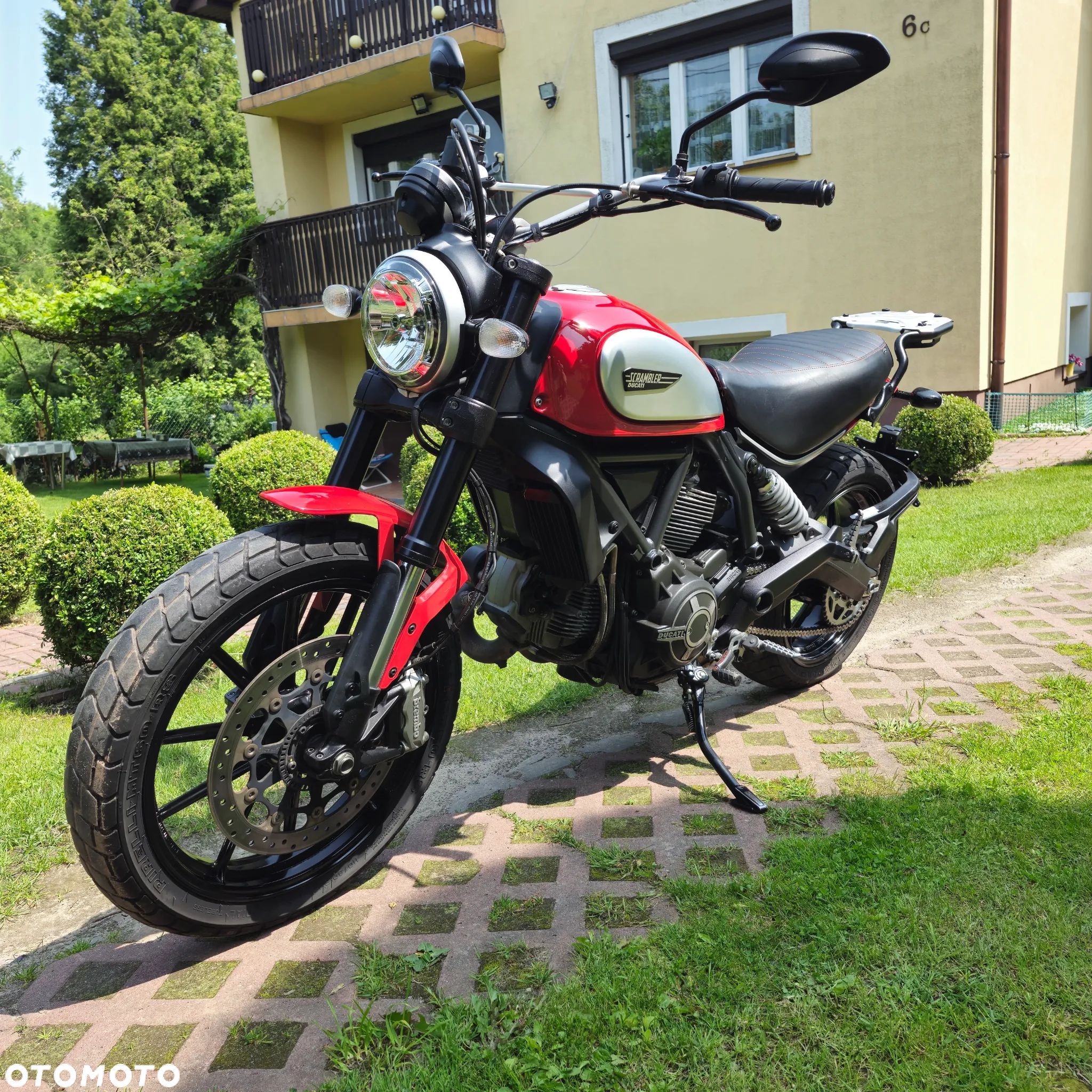 Ducati Scrambler - 1