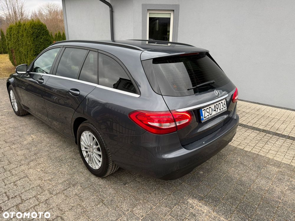 Mercedes-Benz Klasa C 200 (BlueTEC) d 7G-TRONIC Exclusive - 4