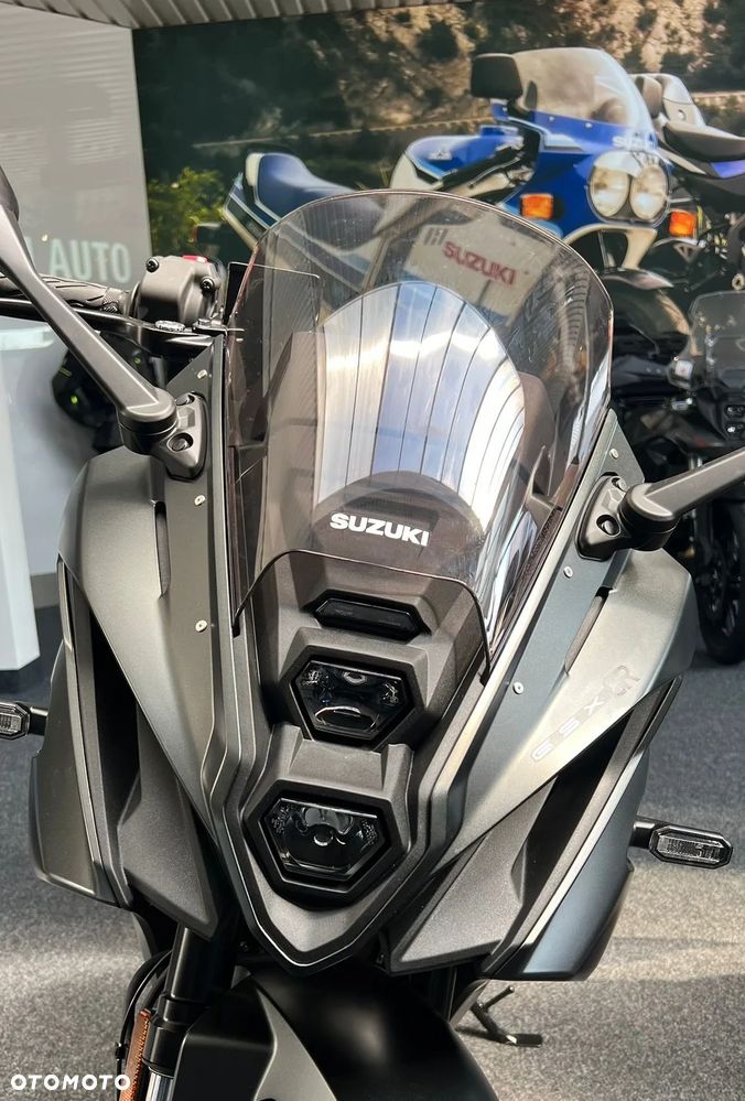 Suzuki GSX-R - 3