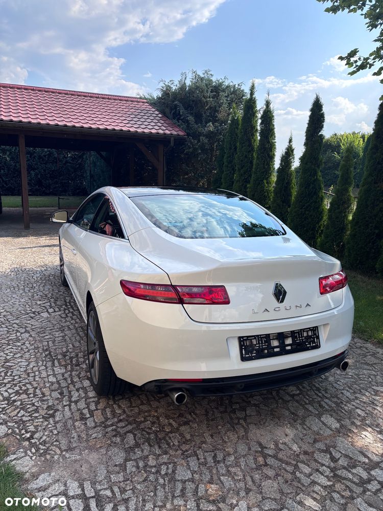 Renault Laguna 2.0 dCi Monaco GP2 - 4