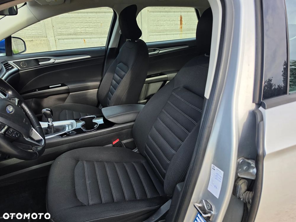 Ford Mondeo - 10