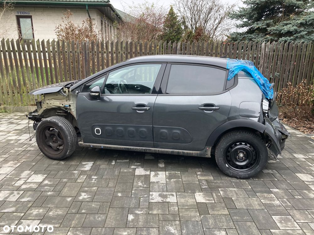 Citroën C3 1.2 PureTech Shine - 1