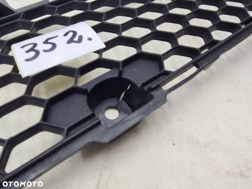 MITSUBISHI LANCER VIII 8 ATRAPA KRATKA ZDERZAKA - 8