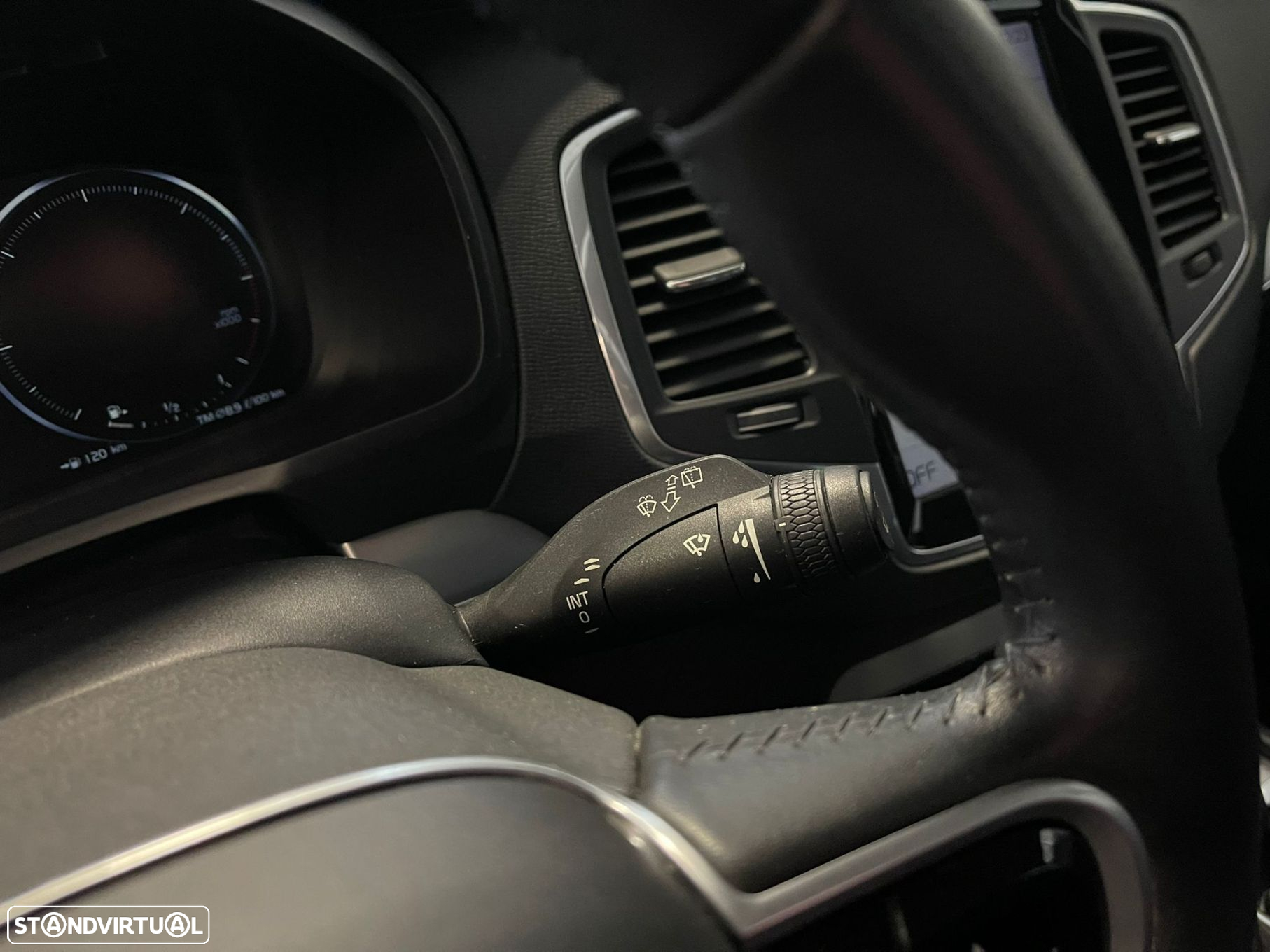 Volvo XC 90 2.0 D4 Momentum - 13