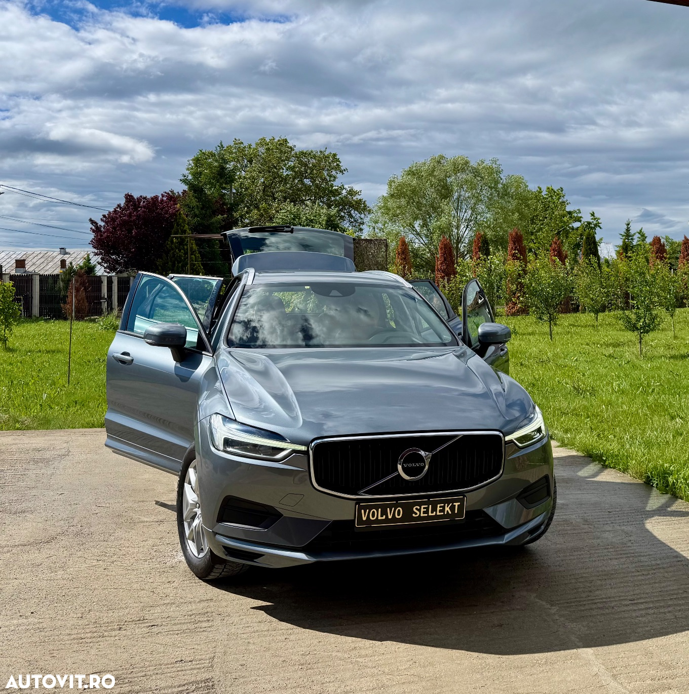 Volvo XC 60 B4 D AWD Geartronic Momentum - 6