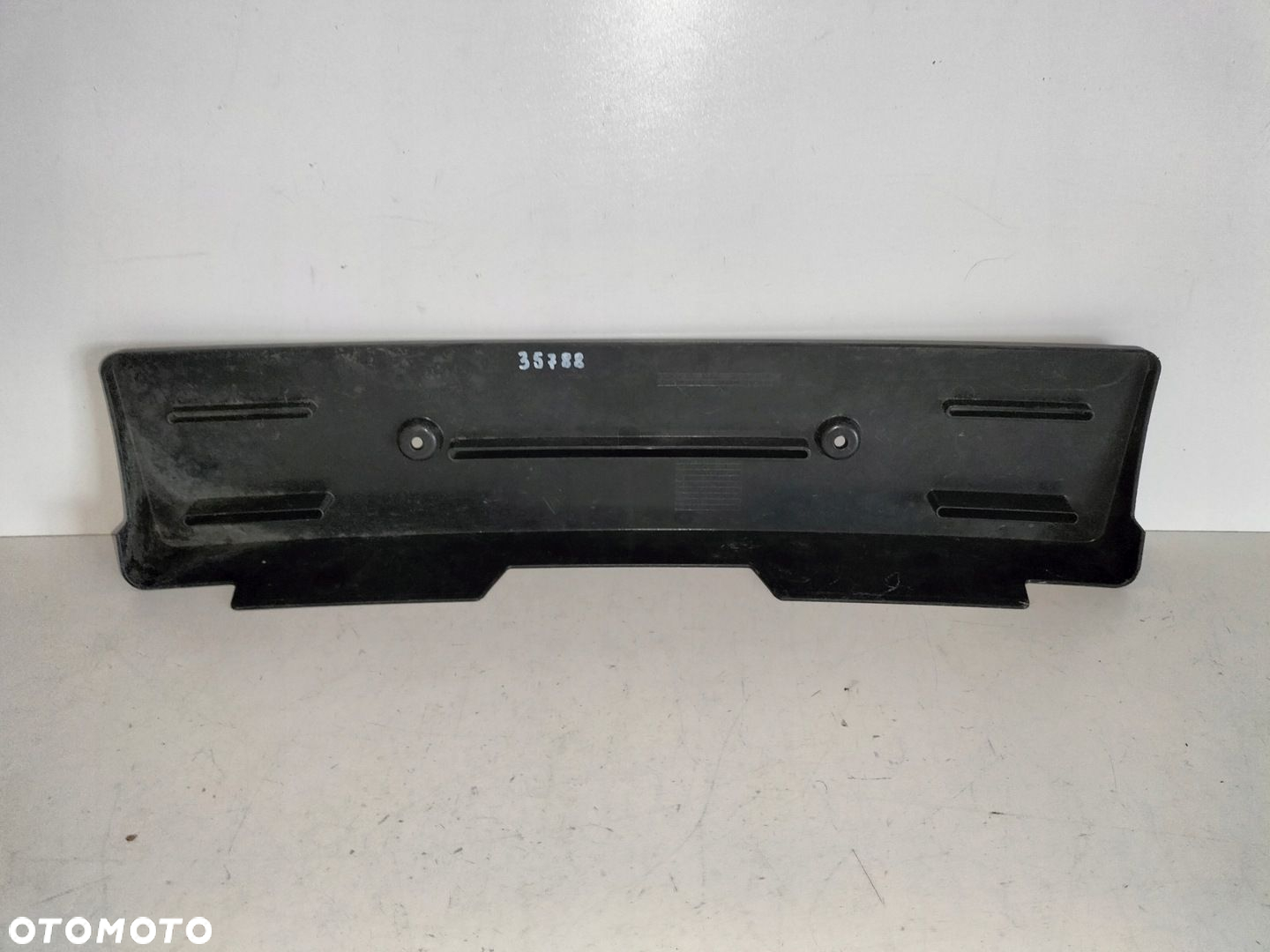 Podkładka pod tablicę rejestracyjną przód PORSCHE PANAMERA II 971 16- - 5
