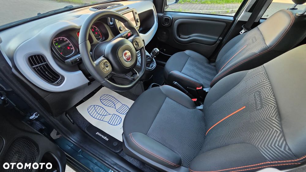 Fiat Panda 1.0 GSE Hybrid GARMIN - 16
