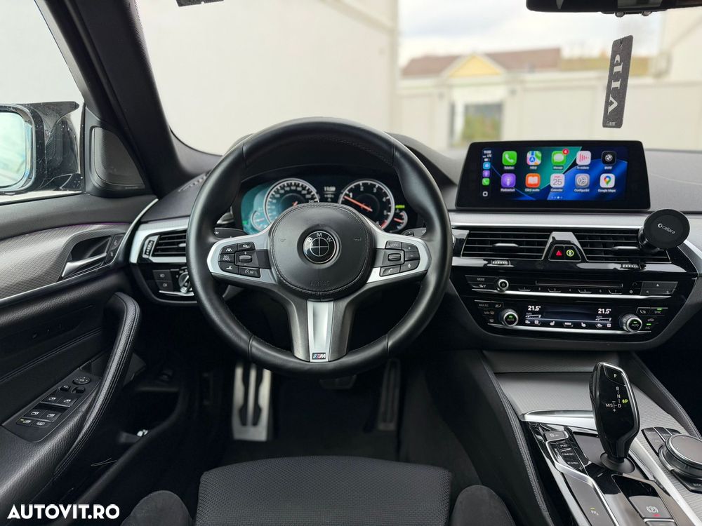 BMW Seria 5 530d xDrive Touring Aut. Sport Line - 9