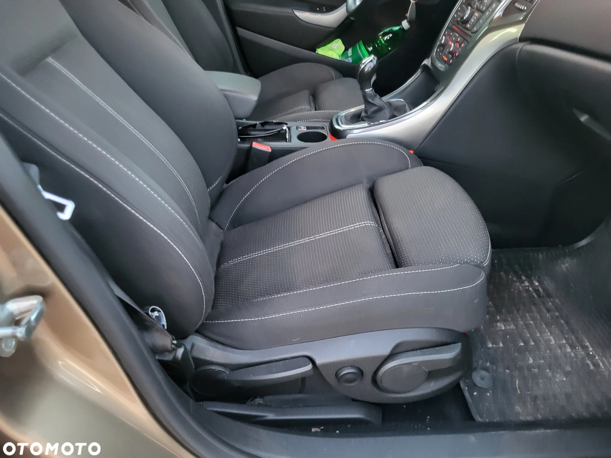 Opel Astra 1.7 CDTI DPF Sports Tourer Exklusiv - 23
