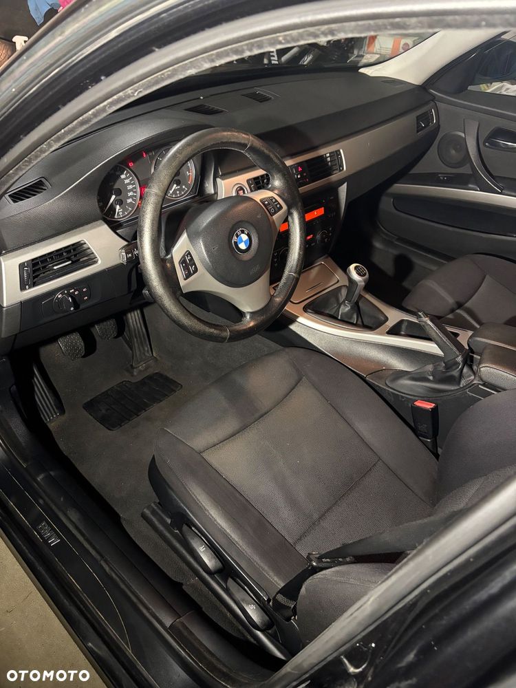 BMW Seria 3 320d - 7