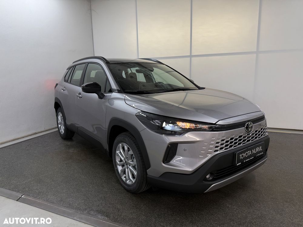 Toyota Corolla Cross - 1