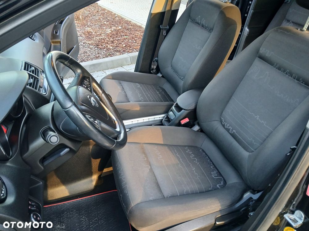 Opel Meriva - 11