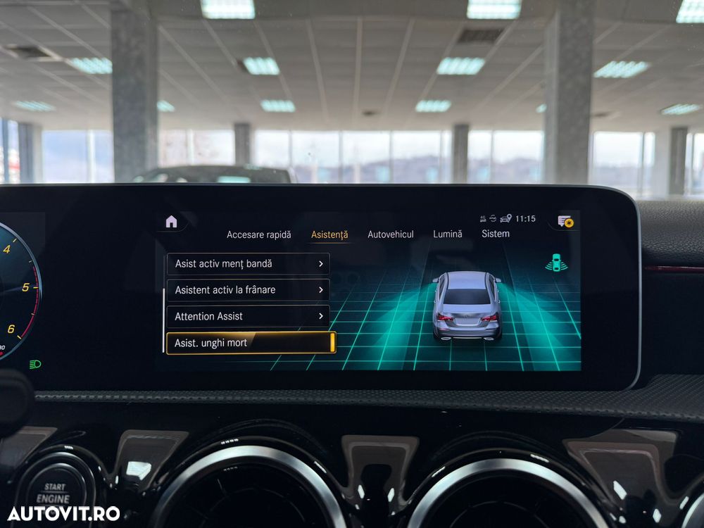 Mercedes-Benz A 180 d Sedan 7G-DCT AMG Line - 30