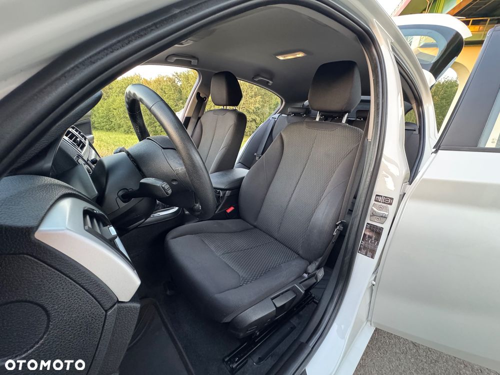 BMW Seria 1 118d DPF Edition Sport - 26
